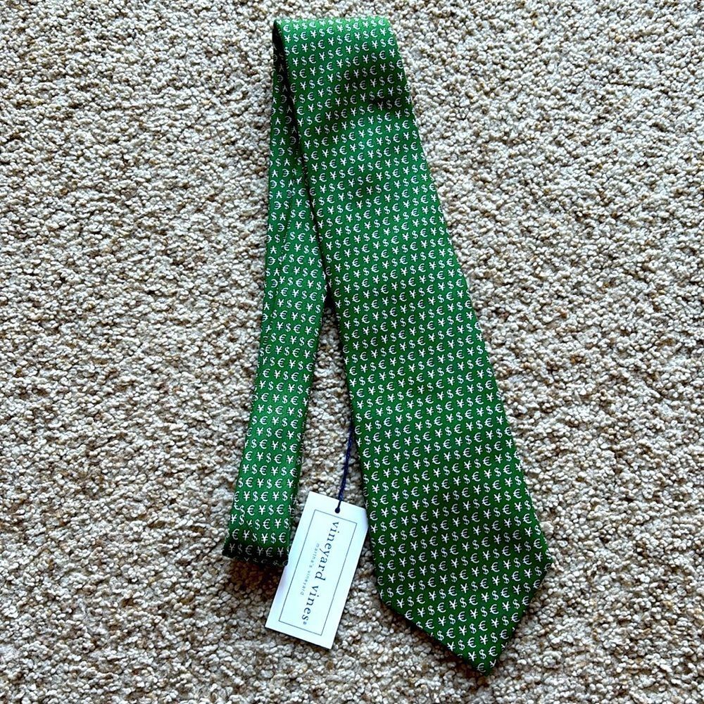 NWT Vineyard Vines Custom Collection Men’s Euro Dollar Yen $ Silk Neck Tie